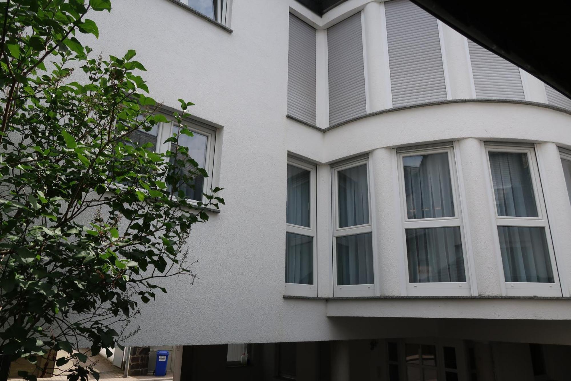 Apartment Old *